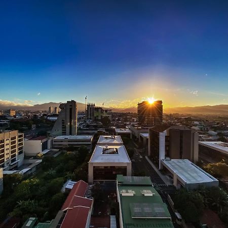 Torres Del Lago Suites And Apartments San José Dış mekan fotoğraf