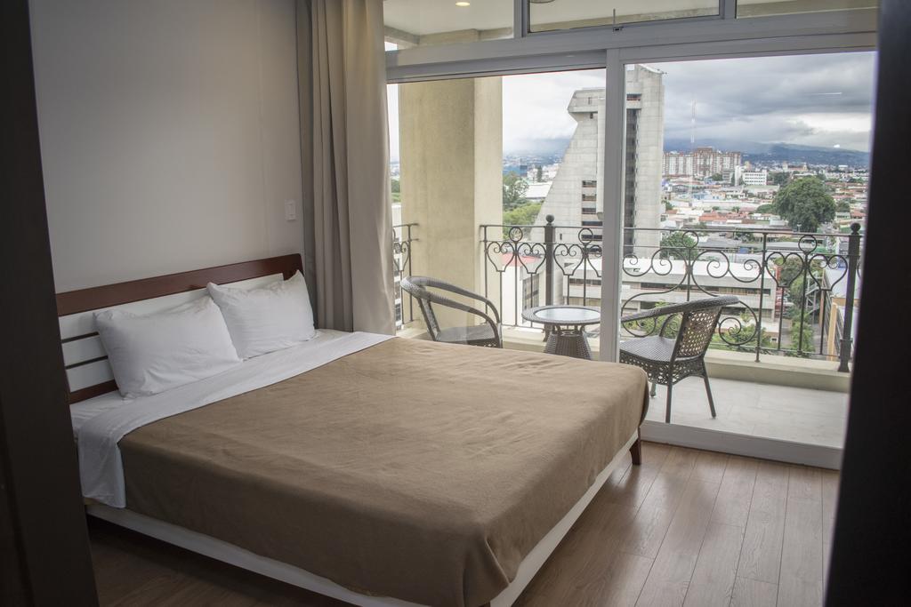 Torres Del Lago Suites And Apartments San José Dış mekan fotoğraf
