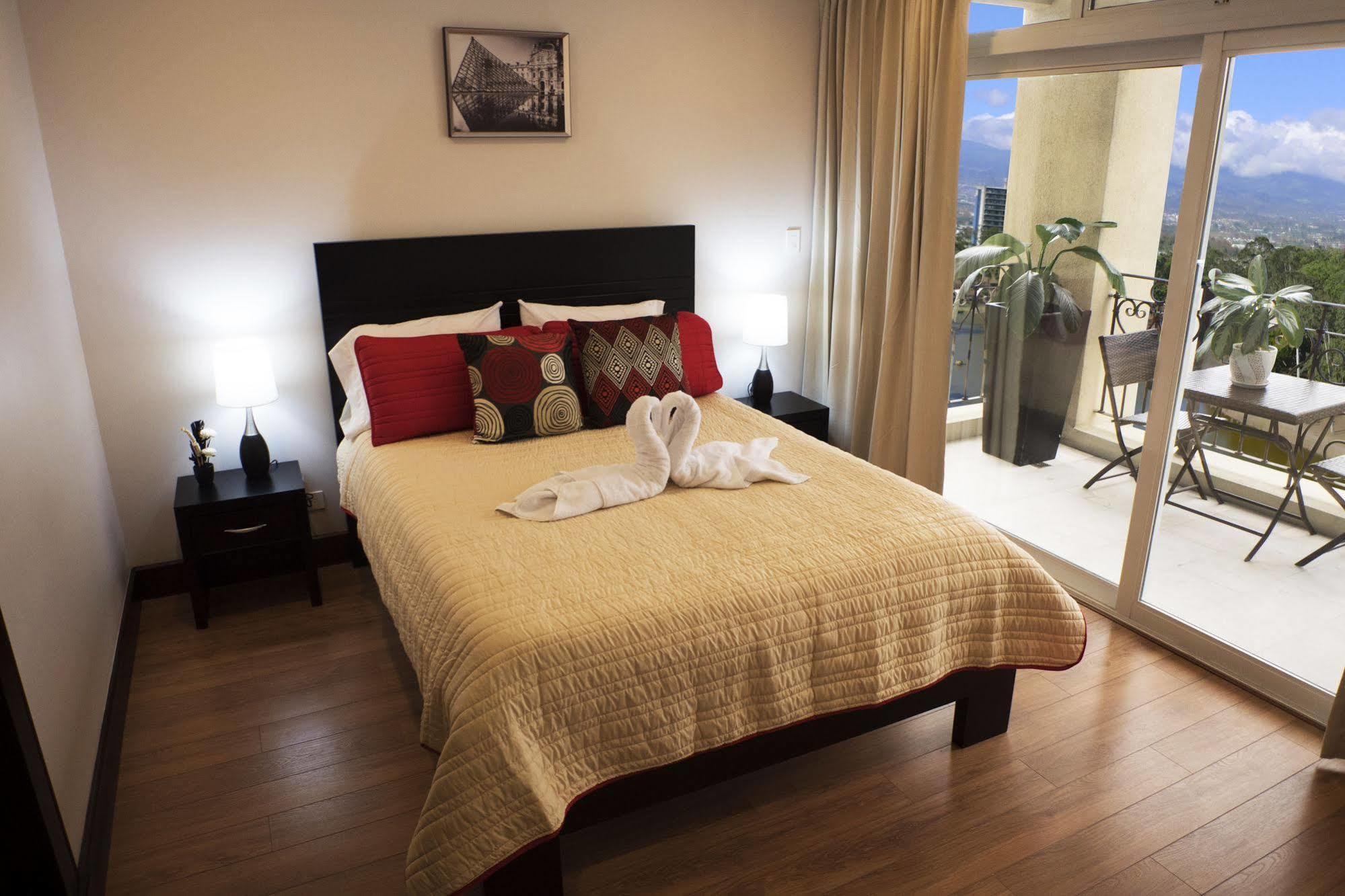 Torres Del Lago Suites And Apartments San José Dış mekan fotoğraf