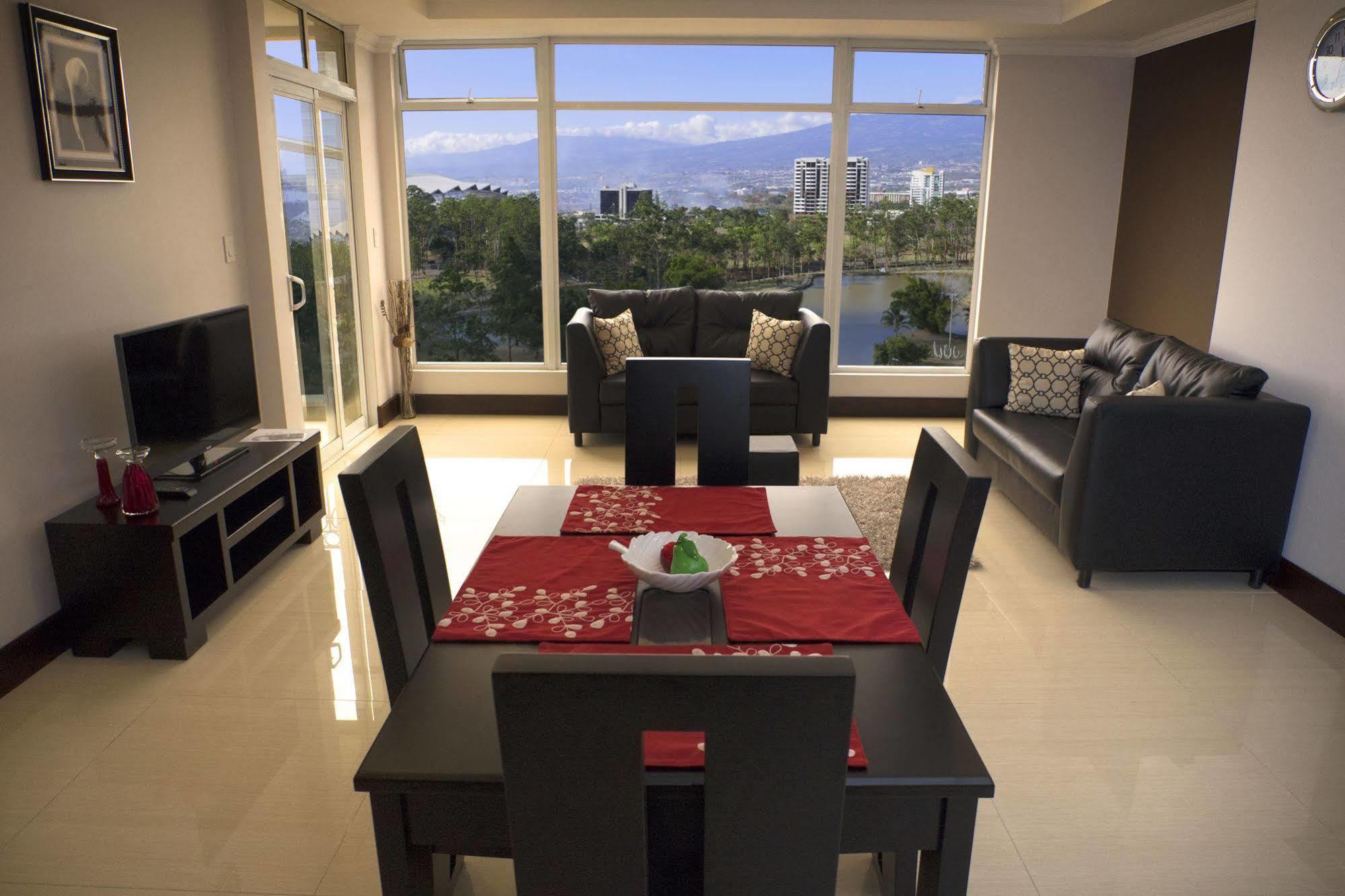 Torres Del Lago Suites And Apartments San José Dış mekan fotoğraf