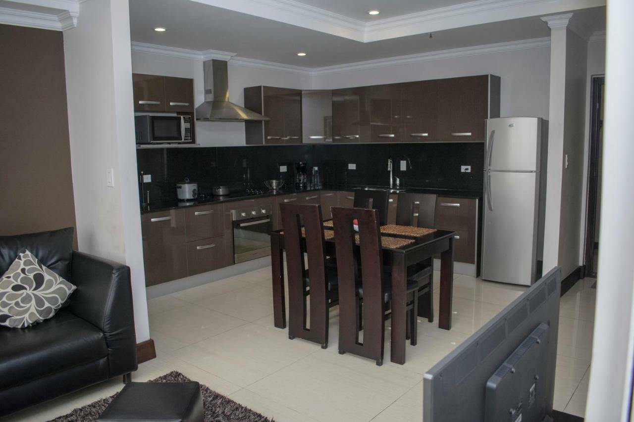 Torres Del Lago Suites And Apartments San José Dış mekan fotoğraf