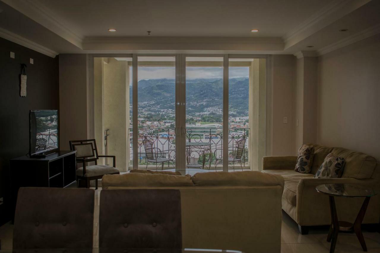 Torres Del Lago Suites And Apartments San José Dış mekan fotoğraf